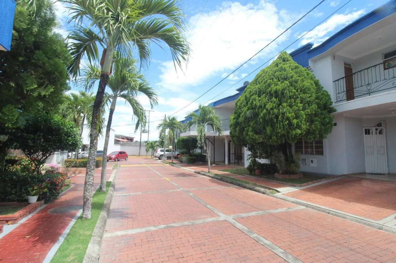 Casa B4 Conjunto Residencial Altos De Tivoli