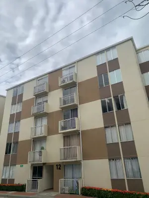 Apartamento En Venta – Conjunto Residencial Goya, Torre 12, Apto 304